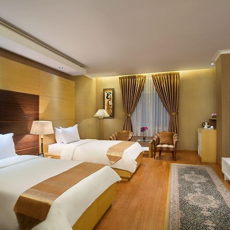 Sahati Hotel Jakarta Extérieur photo
