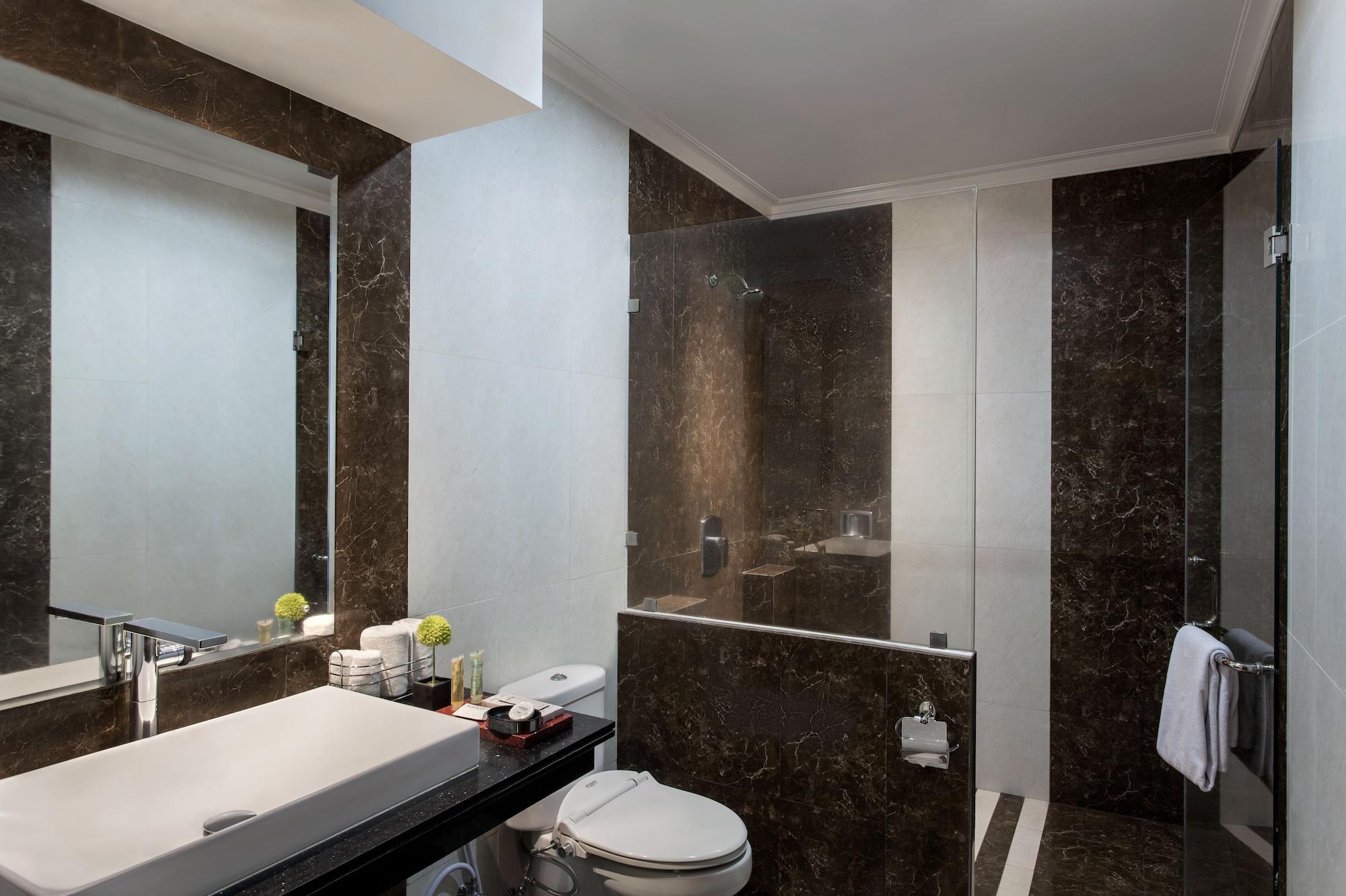 Sahati Hotel Jakarta Extérieur photo
