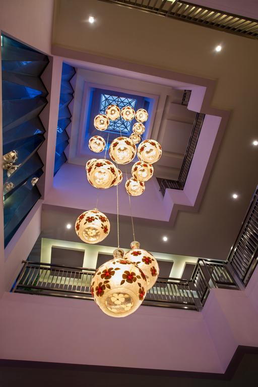 Sahati Hotel Jakarta Extérieur photo