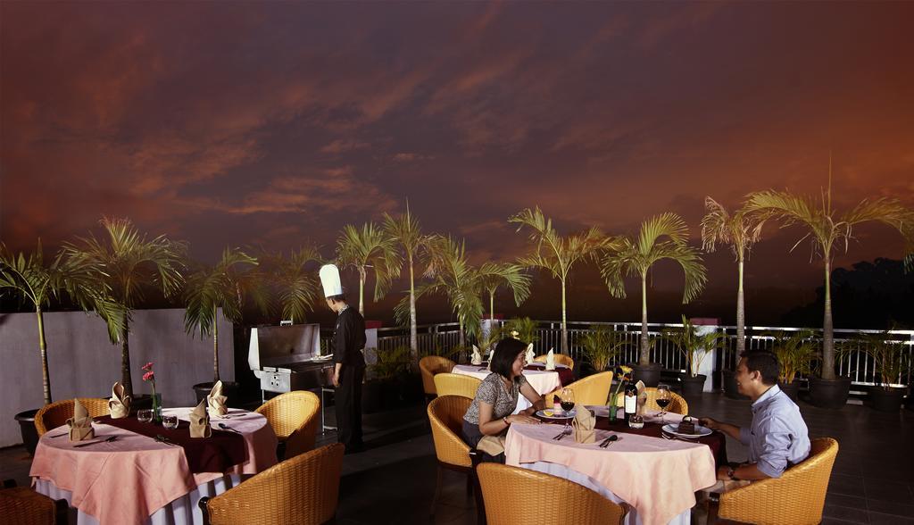 Sahati Hotel Jakarta Extérieur photo