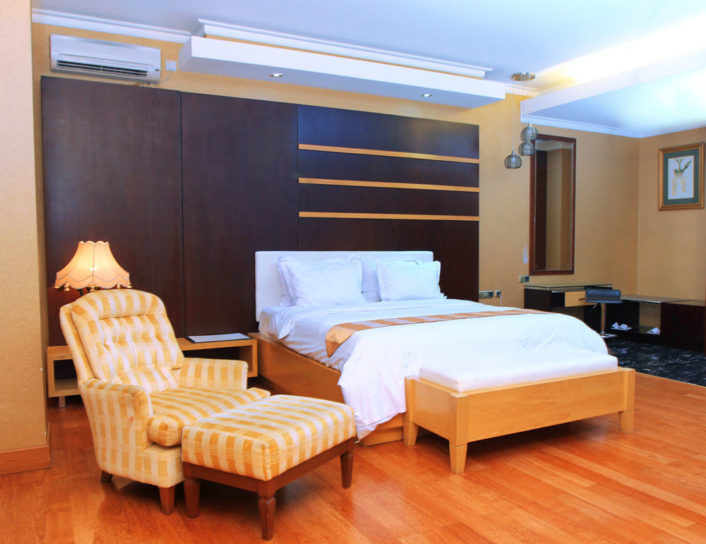 Sahati Hotel Jakarta Extérieur photo